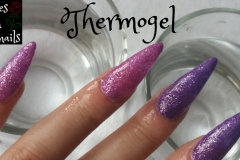 thermogel-stiletto-roses-on-the-nails thermogel-stiletto-roses-on-the-nails