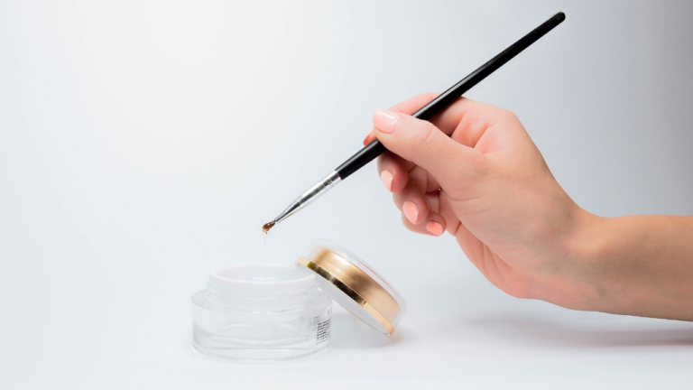 Les Gels Soak Off Quelles Diff rences Avec Les Gels Uv